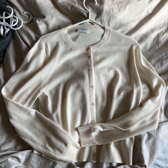 Aritzia Merino Wool Cardigan, Light Birch - Picture 4 of 6